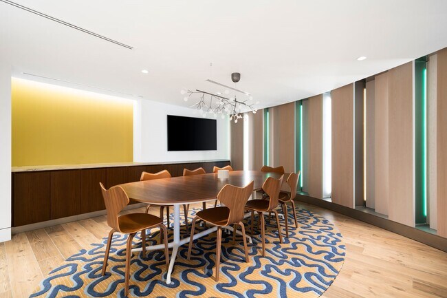 Foto del edificio - 249 Grand St
