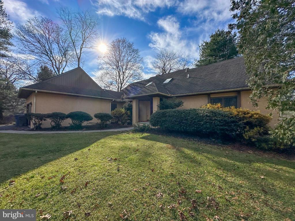 Foto principal - 4 Whitehaven Ct