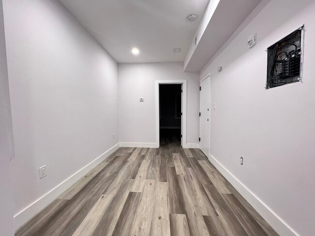 47 Logan Ave 3R - 44 Logan Ave