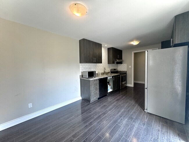 Photo du bâtiment - 1130 Melton Dr