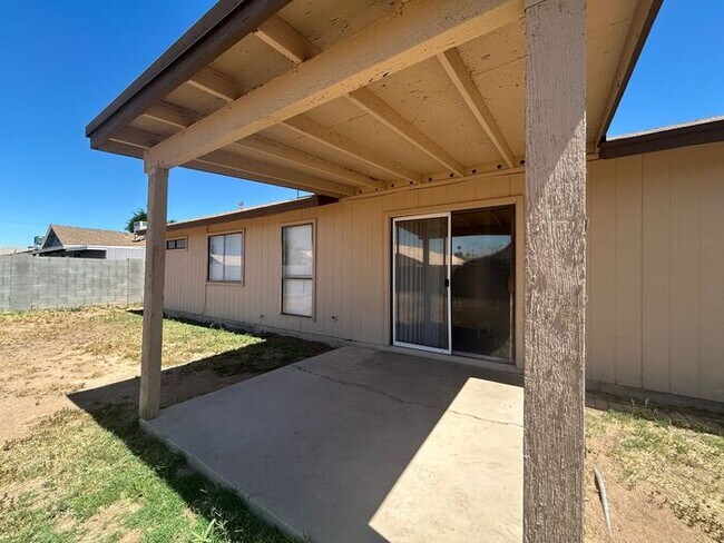 Foto del edificio - 456 N Glenview