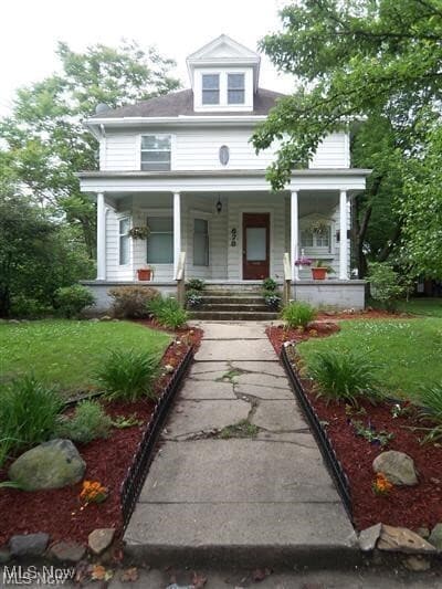 678 Crosby St Akron, OH 44302 – photo 1