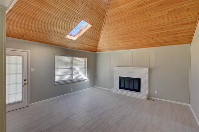 Building Photo - 3843 Holliday Rd