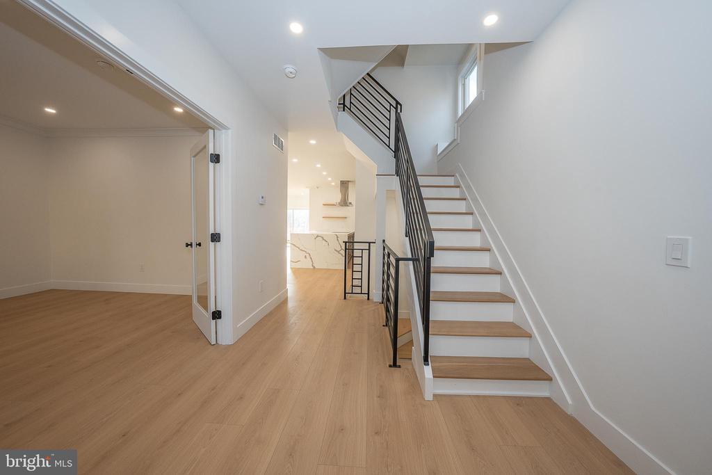 Foto principal - 314 N Essex Ave