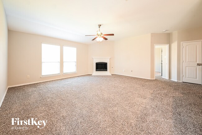 Foto del edificio - 202 Patriot Pkwy