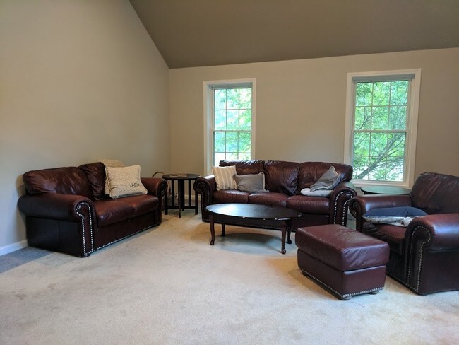 Building Photo - 72 Lady Slipper Ln