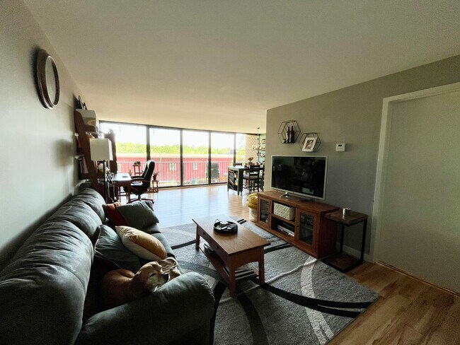 Foto del edificio - 1510-1512 12th St N