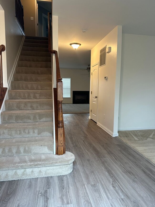 Building Photo - 223 Morlyn Dr