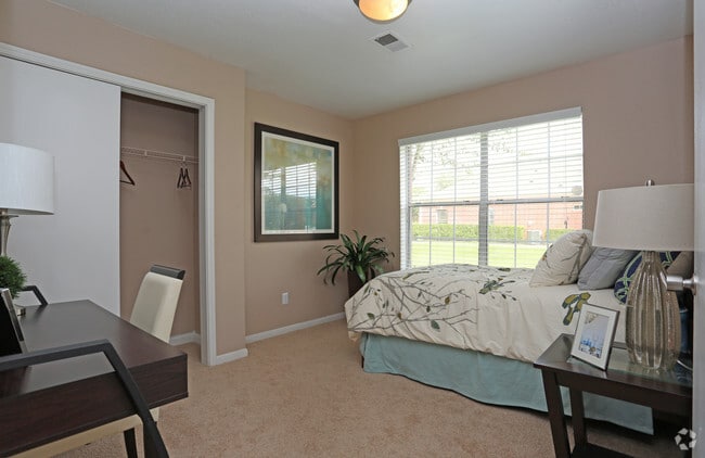 2 Bedroom Guest Bedroom - Crossings at Cherry Apartment Homes