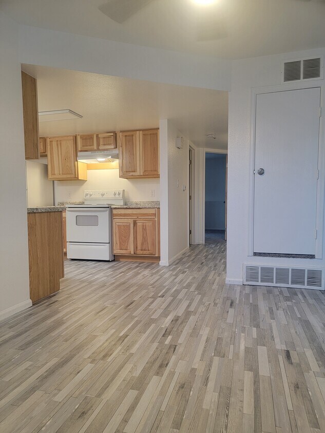 Foto principal - 1011 4th St