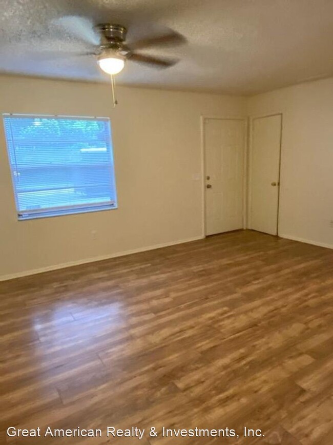 Building Photo - 2 br, 1 bath House - 27024 Roper Rd.