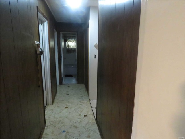 Foto del edificio - 717 Janos Ln