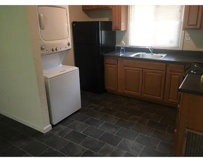 Foto del edificio - 106 Hunter Cir