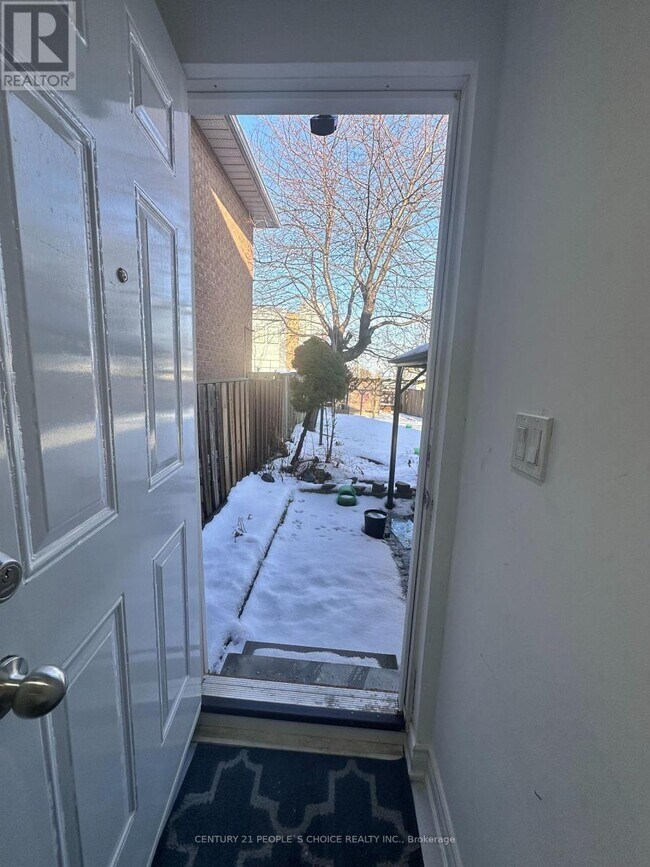 Photo du bâtiment - 32 Panda Ln