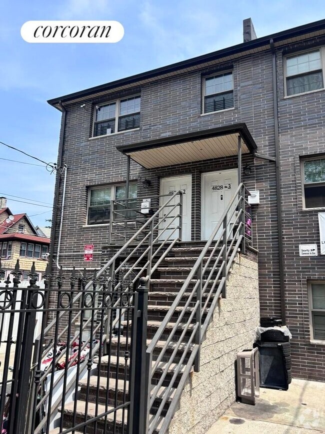 4828 Barnes Ave