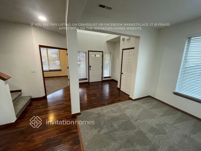 Foto del edificio - 109 Ames St NE