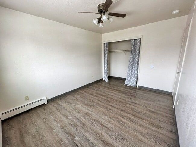 Building Photo - 2852 Telequana Dr