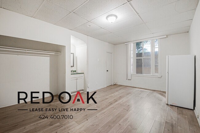 Foto del edificio - 627 Normandie Ave