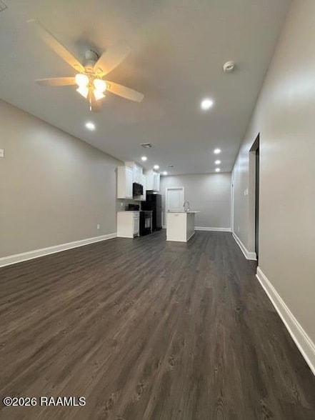 Building Photo - 118 Millie Park Dr