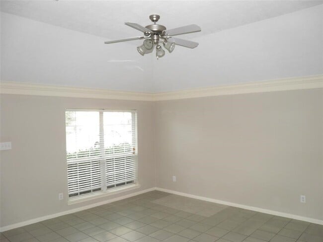 Building Photo - 12827 Mills Breeze Dr
