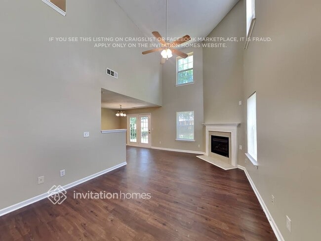Foto del edificio - 3455 Carriage Chase Rd