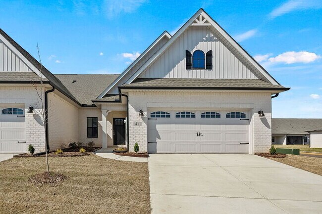 Building Photo - 411 Raleigh Elm Dr