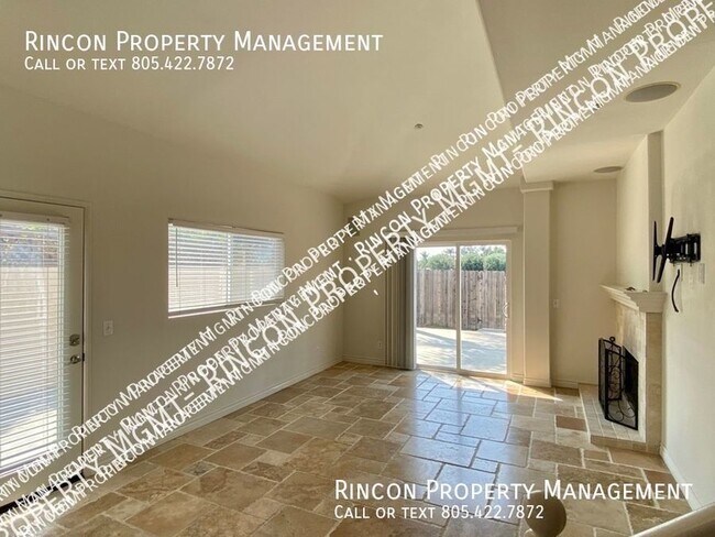 Foto del edificio - 374 Chapel Dr