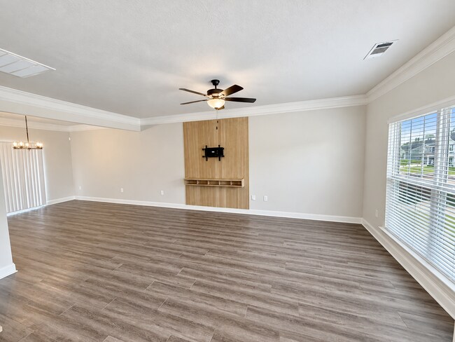 Building Photo - 4041 Cottingham Wy