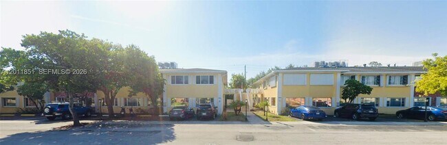 Building Photo - 5840 NE 22nd Way
