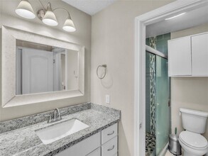 Building Photo - 7044 S Dairy Ashford Rd