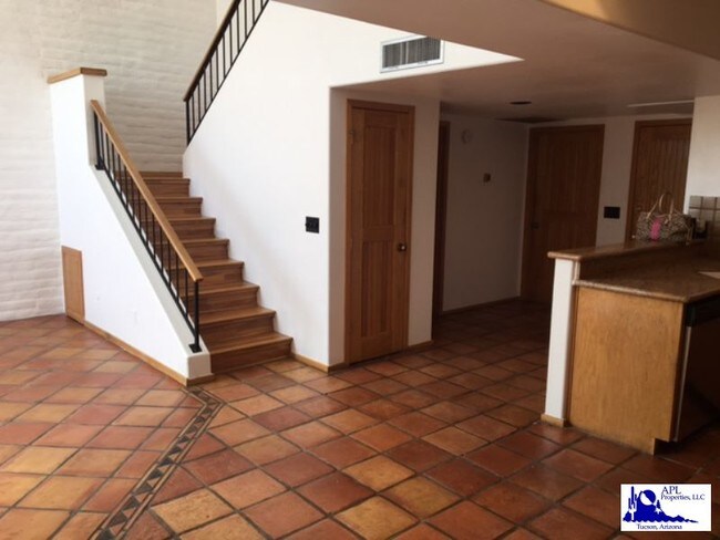 Foto del edificio - 2824 E Sierra Vista Rd