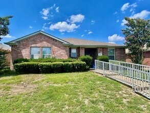Building Photo - 12114 Shepherds Hill Ln