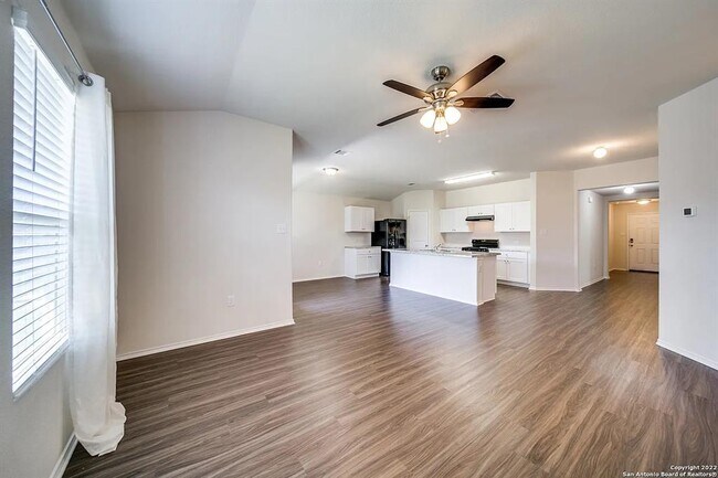 Foto del edificio - 509 Moonvine Way