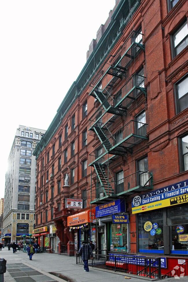 Foto del edificio - 200 W 14th St