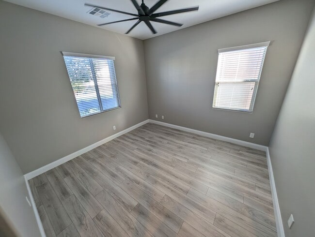 Building Photo - 4535 Herbert River Ave