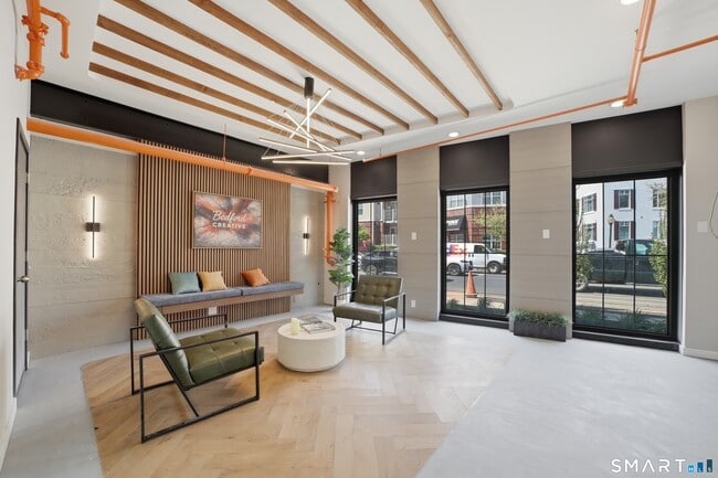 Foto del edificio - 589 Bedford St