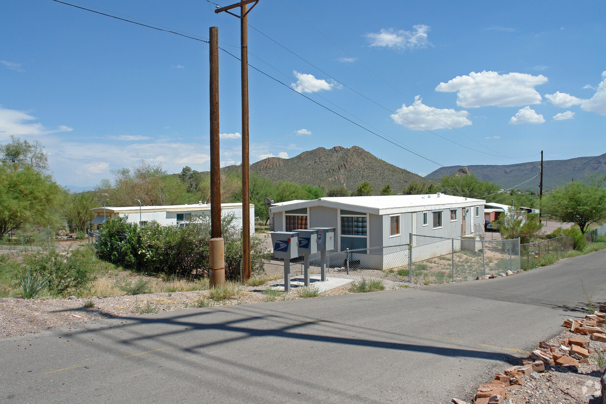 Foto del edificio - 4349 W Valencia Rd, Tucson, AZ 85746