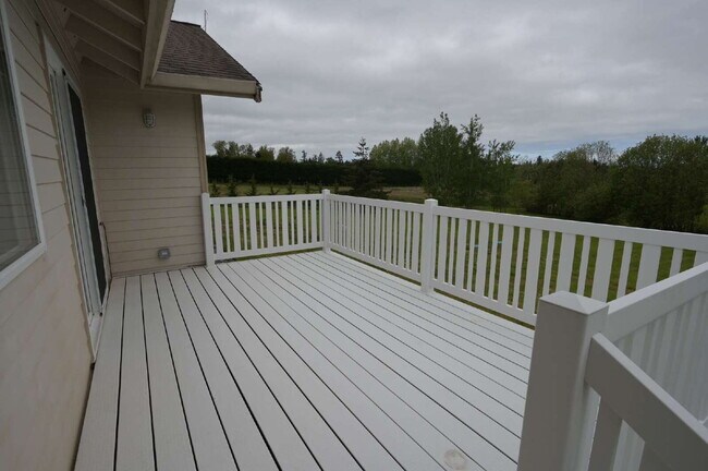 Foto del edificio - Newly renovated 3 bed 2 bath in a country ...