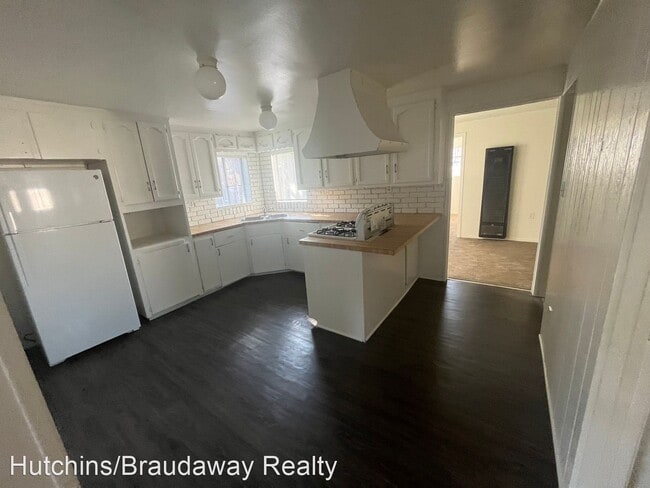 Building Photo - 2 br, 1 bath House - 766 10th Street