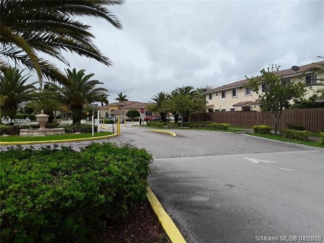 Building Photo - 14150 SW 260th St  102