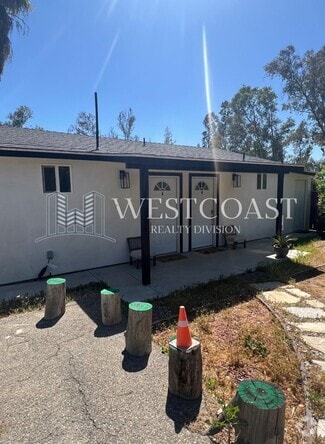 Building Photo - 35975 Glen Oaks Rd