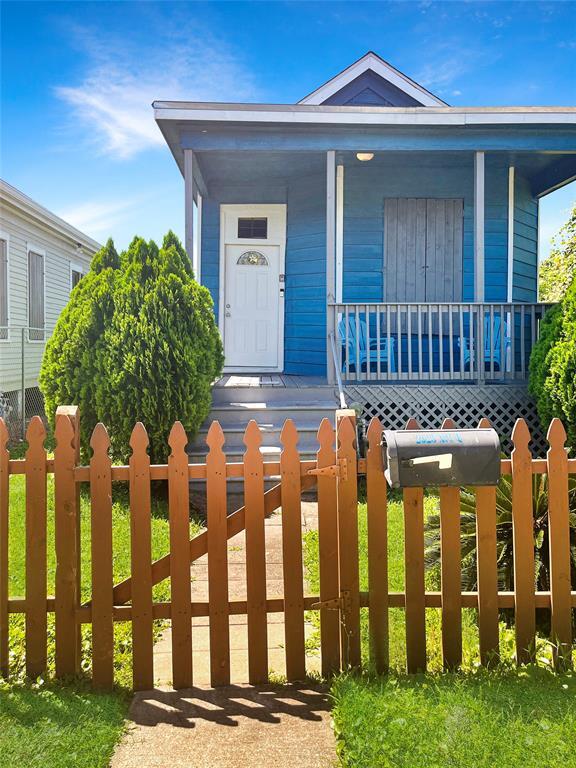 Primary Photo - 2623 Avenue Q