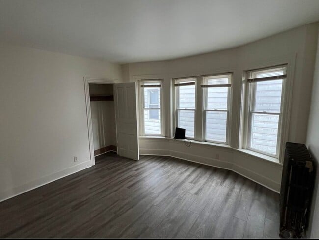 Building Photo - 230 Bosler Ave