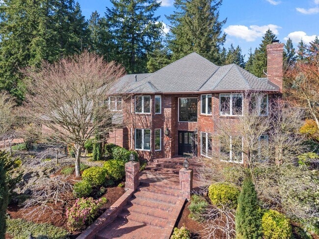 Building Photo - 16235 SW Falcon Dr