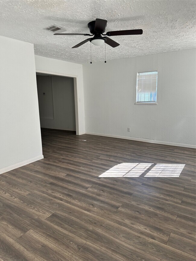 Foto del edificio - 978 Ringold St