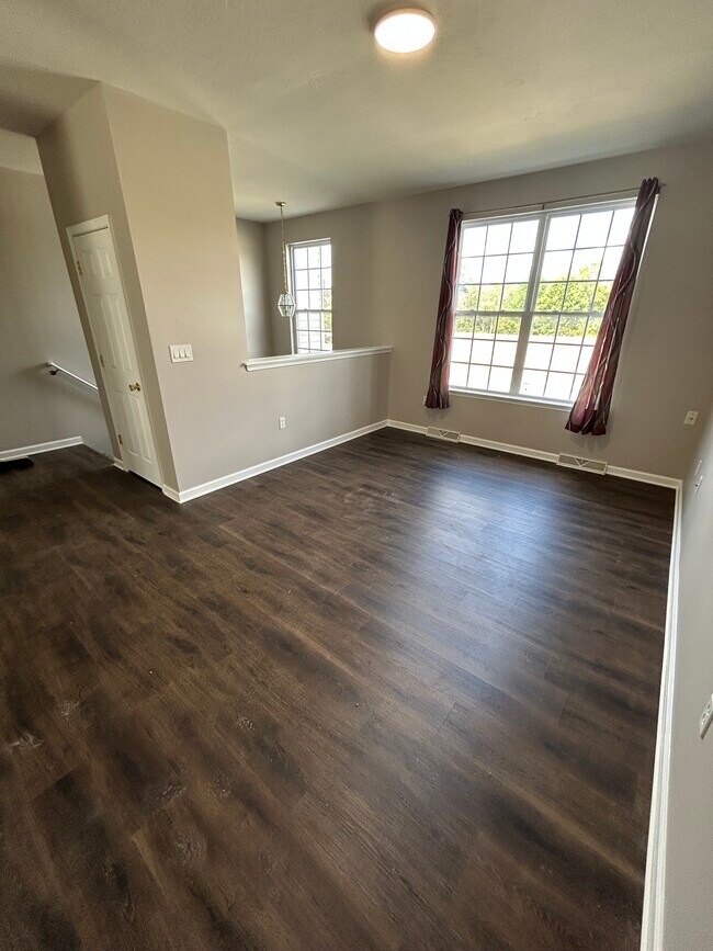 Foto del edificio - 322 Mesa Ln