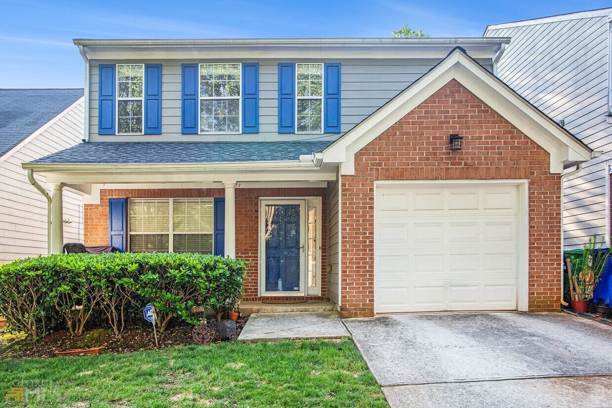 Primary Photo - 2290 Charleston Pointe SE