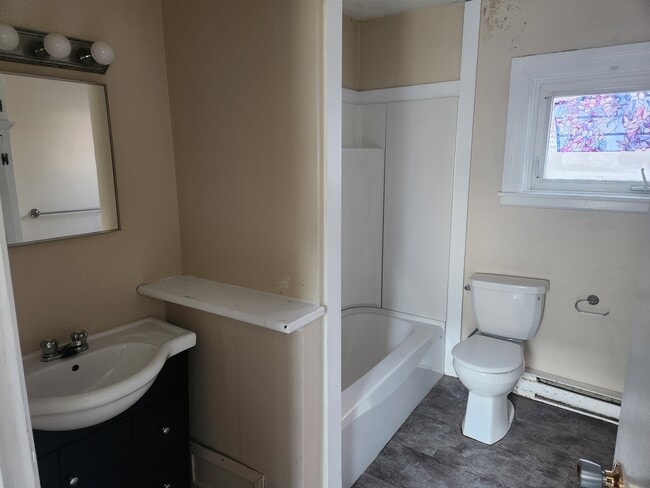 Photo du bâtiment - 335 Charlotte St