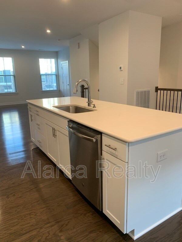 Foto del edificio - 1813 Shumard Ln