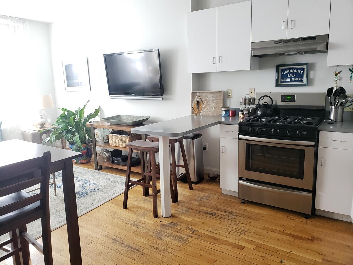 120 Washington St Unit 4, Hoboken, NJ 07030 Condo for Rent in Hoboken